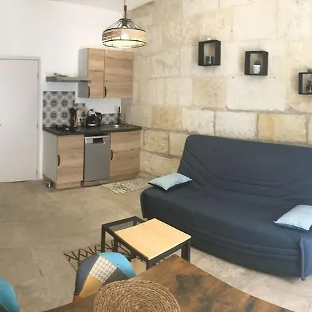 L'authentique Apartment Beaucaire (Gard)