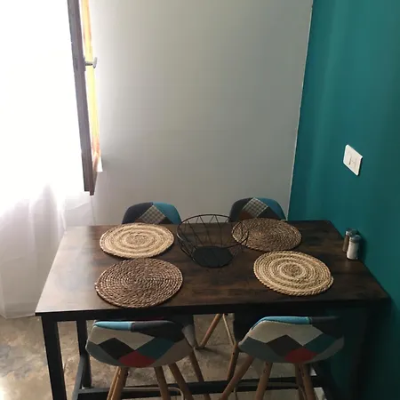 L'authentique Appartement Beaucaire (Gard)