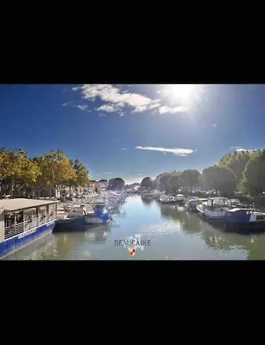 L'authentique Apartamento Beaucaire (Gard)